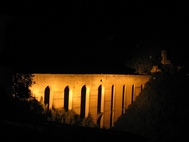 Spoleto notturna